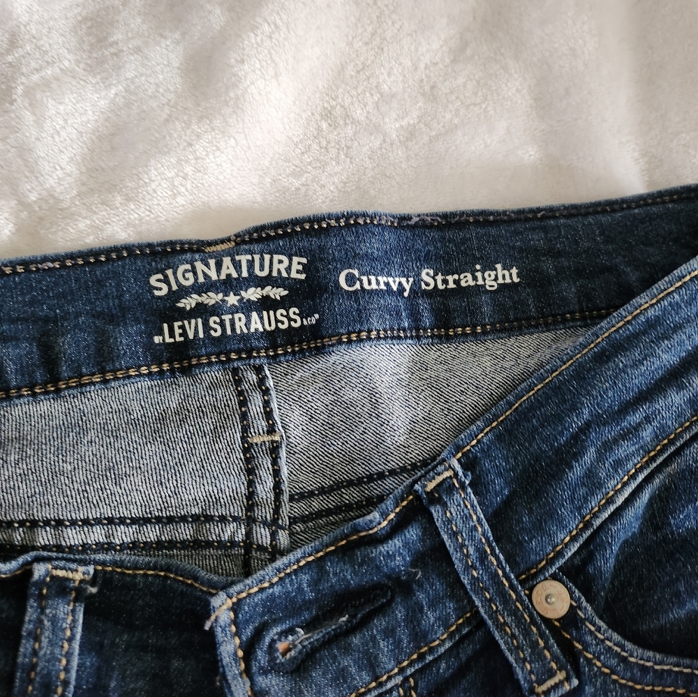 Levi curvy jeans - Picture 2 of 2